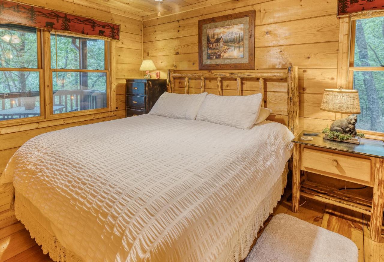 Secluded Sunrise Ridge-10 Min From Blue Ridge, King Beds, Hot Tub, 2 Porches, Fireplace Wood Burning, Mountain View, Cozy מראה חיצוני תמונה