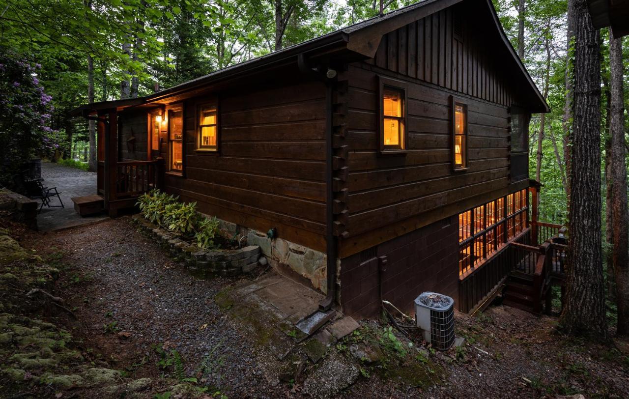 Secluded Sunrise Ridge-10 Min From Blue Ridge, King Beds, Hot Tub, 2 Porches, Fireplace Wood Burning, Mountain View, Cozy מראה חיצוני תמונה